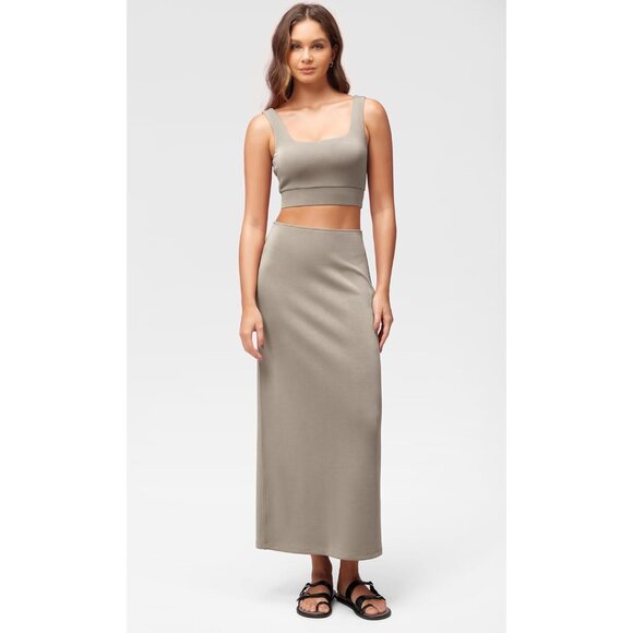 Women's Khaki Back Slit High Waist Casual Long Pencil Modal Soft Maxi Skirt - Picture 2 of 5
